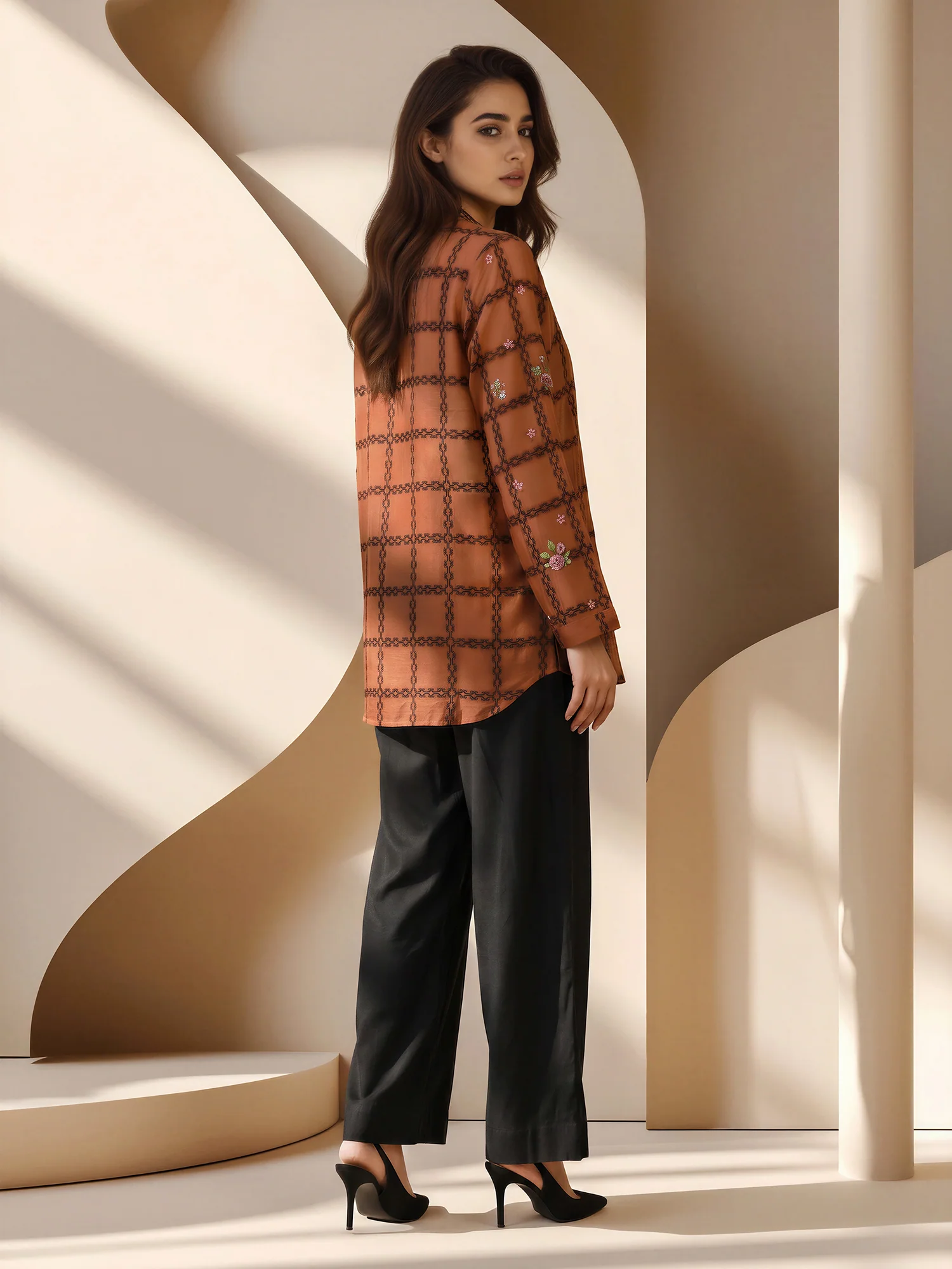 Jacquard Yarn Dyed Kurti- Embroidered (Pret) - Image 4