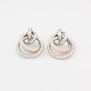 Interlinked Hoops