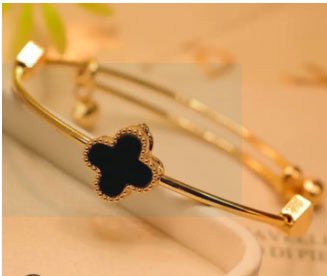 Alloy Adjustable Clover Bracelet for Women – Trendy Pair of Bangles – Classic Style – All Season, Available in Multicolors